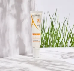 Aderma Protect Fluido Solar Facial Invisible SPF50+, 40 ml. - A-Derma