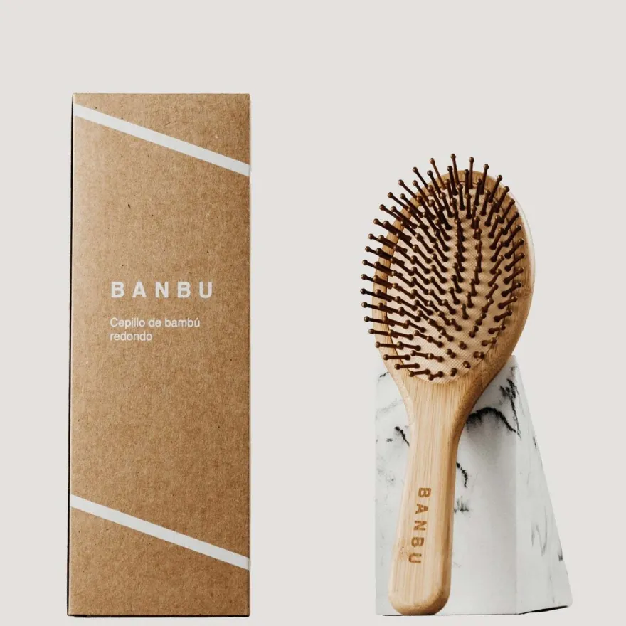 Banbu Cepillo De Bambu Y Caucho Natural Redondo.