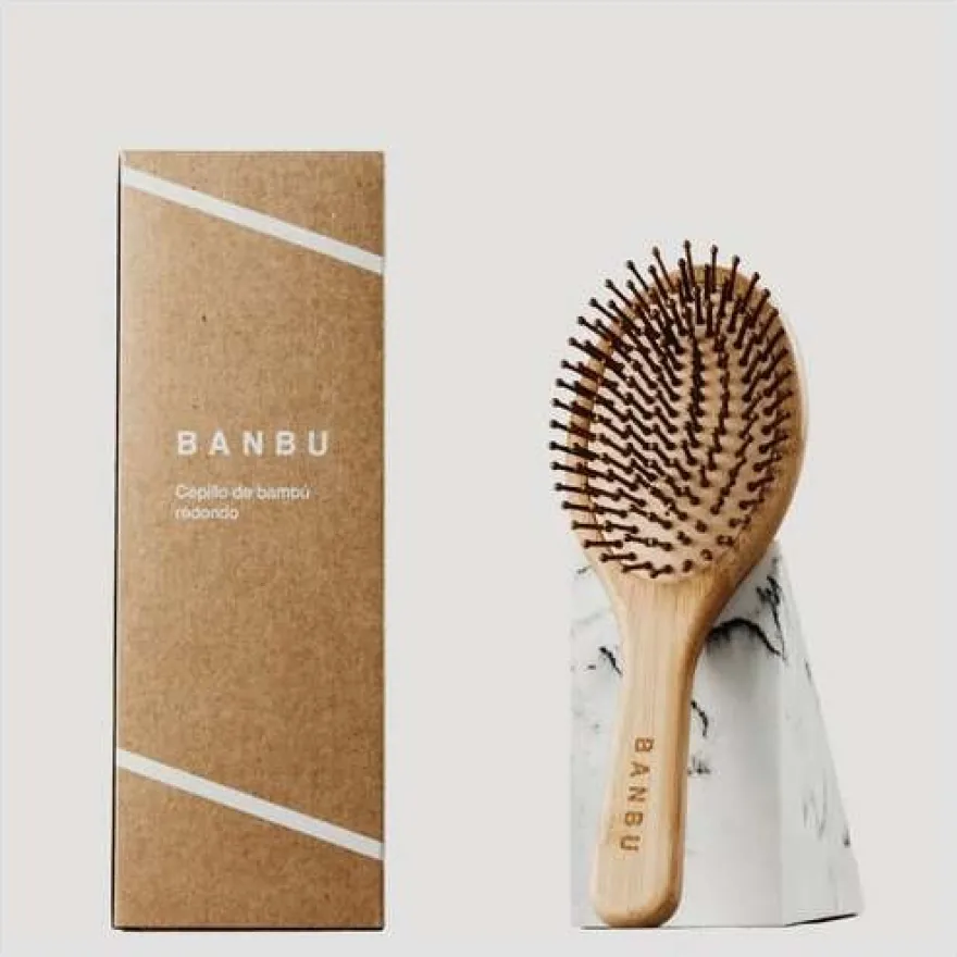 Banbu Cepillo De Bambu Y Caucho Natural Redondo.