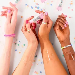 Birthday Bomb Brillo de Labios 01 - Cake My Day 10 ml - Essence