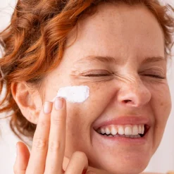 [C20] Biotic Crema Regeneradora e Iluminadora, 50 ml. - SVR