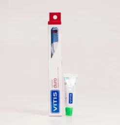 Cepillo Dental Adulto - Vitis Duro Access - Dentaid
