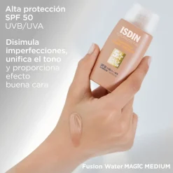 Fotoprotector Fusion Water MAGIC Color Medium, SPF 50, 50 ml. - Isdin