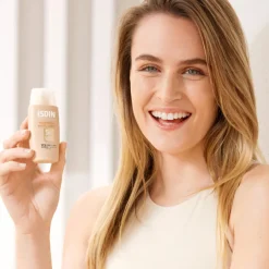 Fotoprotector Fusion Water MAGIC Color Light SPF 50, 50 ml. - Isdin