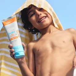 Fotoprotector Gel Cream Pediatrics SPF 50, 250 ml. - Isdin