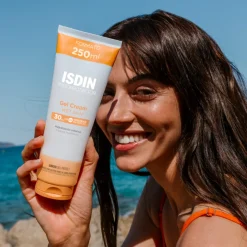 Fotoprotector Gel Cream SPF 30, 250 ml.- Isdin