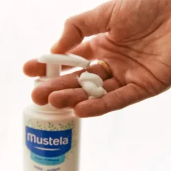 Hydra bebé Leche Corporal con Aguacate Bio, 300 ml. - Mustela