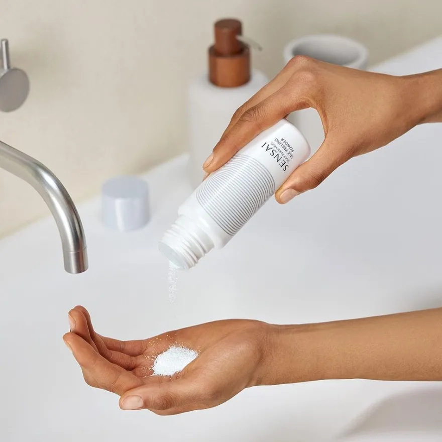 Sensai Silky Peeling Powder 40gr - Kanebo