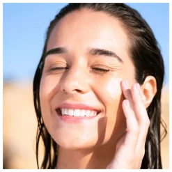 Sun Secure Blur Sin Perfume SPF 50+ 50 ml. - SVR