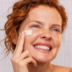 Sun Secure Fluide Photo-Age SPF 50+, 50 ml. - SVR