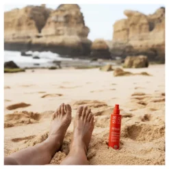 Sun Secure Spray Hidratante Ultra Ligero SPF 50, 200 ml. - SVR